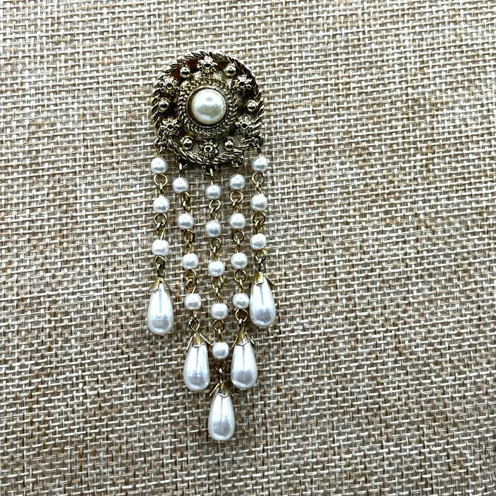 Gold Tone and  Pearl Brooch Waterfall Victorian Style Brooch Teardrop